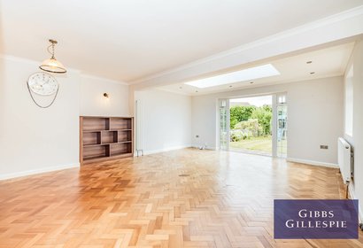 to let henley gardens london 44148 - Gibbs Gillespie