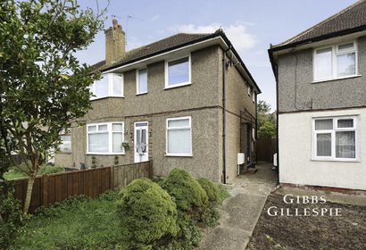 let pinewood avenue london 44394 - Gibbs Gillespie