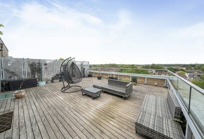 under offer kings mill way london 44475 - Gibbs Gillespie