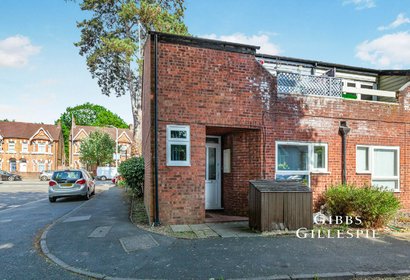 let agreed frayslea london 44876 - Gibbs Gillespie