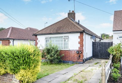 to let woodford crescent london 44921 - Gibbs Gillespie