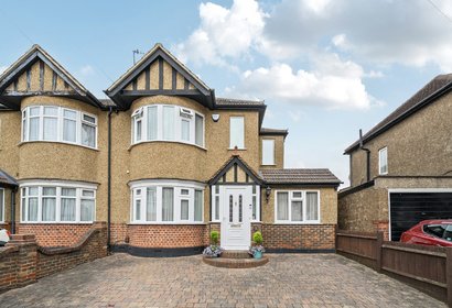 under offer dulverton road london 44982 - Gibbs Gillespie
