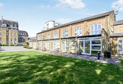 let agreed borough road london 45244 - Gibbs Gillespie