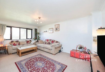 let pepys close london 46293 - Gibbs Gillespie