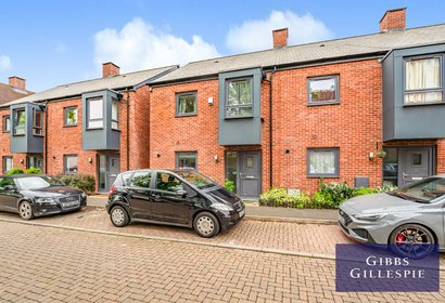 to let willoughby avenue london 46504 - Gibbs Gillespie