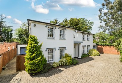 for sale woodhall drive london 46898 - Gibbs Gillespie
