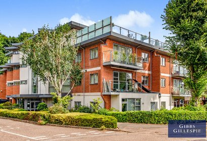 let cloisters court london 46936 - Gibbs Gillespie