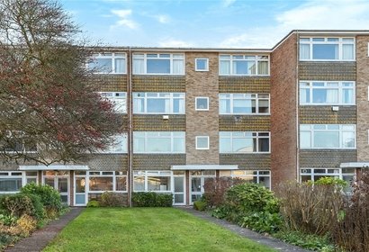 to let bury meadows london 47052 - Gibbs Gillespie