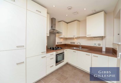 to let bunting house london 47294 - Gibbs Gillespie