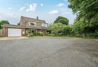 for sale nelson close london 48223 - Gibbs Gillespie