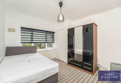 to let robin hood way london 48549 - Gibbs Gillespie