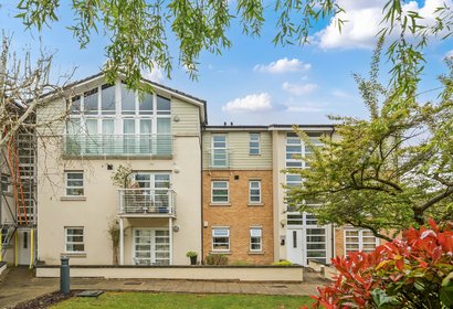 for sale the quadrant london 48563 - Gibbs Gillespie