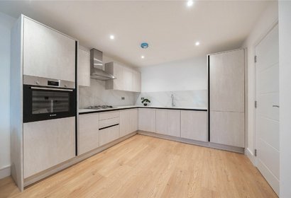 to let high street london 48720 - Gibbs Gillespie