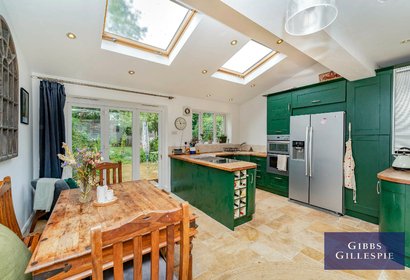 to let roundways london 49064 - Gibbs Gillespie