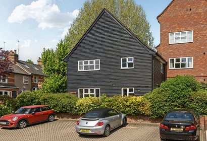 for sale parsonage road london 49365 - Gibbs Gillespie