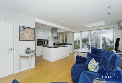 let agreed ainsdale road london 49387 - Gibbs Gillespie