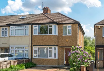 for sale carr road london 49459 - Gibbs Gillespie