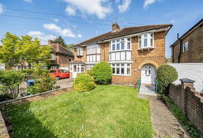 under offer methuen road london 49637 - Gibbs Gillespie