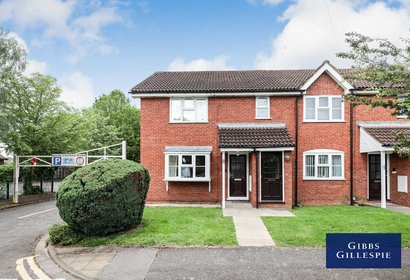 let oak grove london 49660 - Gibbs Gillespie