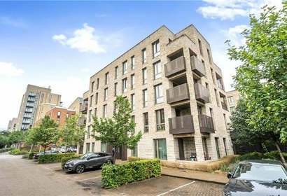 let brannigan way london 50003 - Gibbs Gillespie
