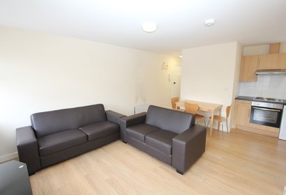 let maxwell house london 50221 - Gibbs Gillespie