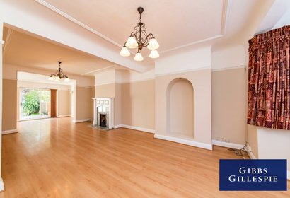 let kingshill drive london 50590 - Gibbs Gillespie