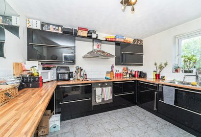 let aylsham drive london 50654 - Gibbs Gillespie