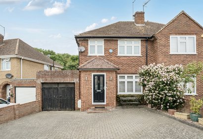 sold hillside london 50869 - Gibbs Gillespie