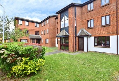 let agreed gade close london 51066 - Gibbs Gillespie