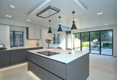 under offer the avenue london 51602 - Gibbs Gillespie