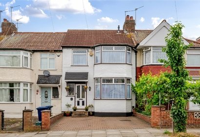 sold coniston avenue london 51969 - Gibbs Gillespie