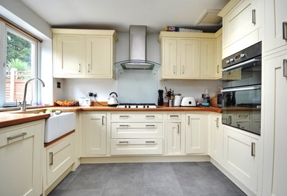 let cardinal road london 52373 - Gibbs Gillespie