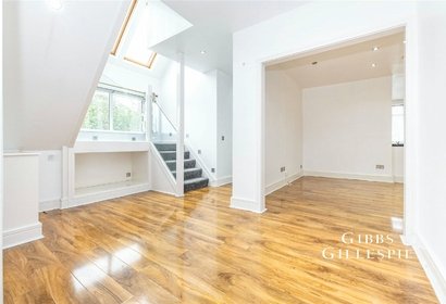 to let hillside rise london 52937 - Gibbs Gillespie