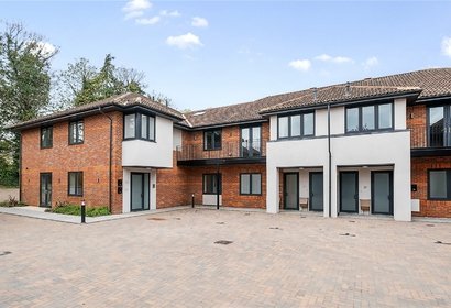 for sale wentworth court london 53244 - Gibbs Gillespie