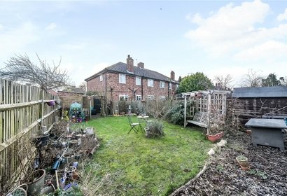 for sale kenton lane london 53357 - Gibbs Gillespie