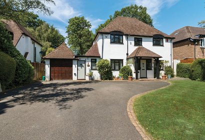 for sale the broadwalk london 53836 - Gibbs Gillespie
