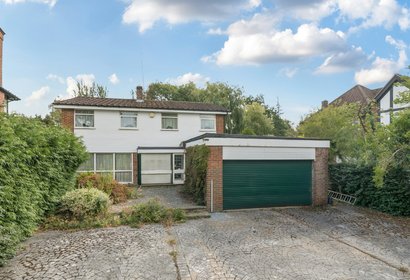 sold davenham avenue london 53903 - Gibbs Gillespie