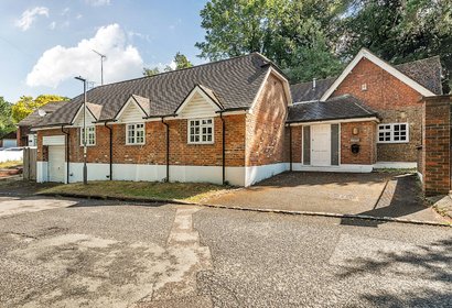 for sale gravel hill london 53939 - Gibbs Gillespie