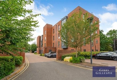 let agreed fowler way london 53996 - Gibbs Gillespie