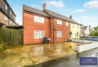 to let cherry crescent london 54027 - Gibbs Gillespie