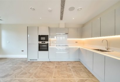 for sale birchwood house london 54548 - Gibbs Gillespie