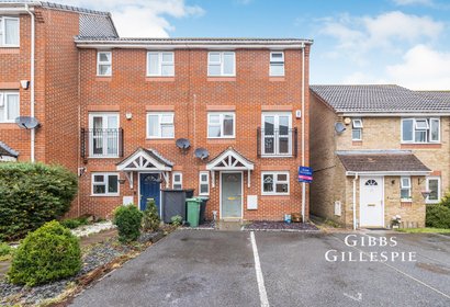 let james way london 54985 - Gibbs Gillespie