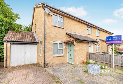 let redwood close london 54986 - Gibbs Gillespie