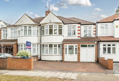 under offer becmead avenue london 55065 - Gibbs Gillespie