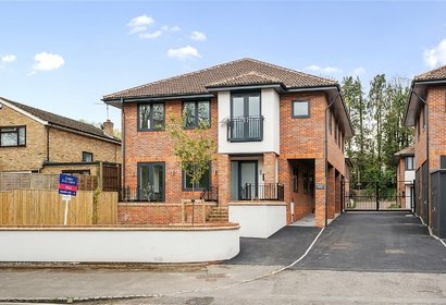 for sale wentworth court london 55073 - Gibbs Gillespie