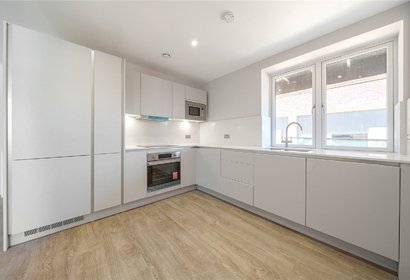 for sale wentworth court london 55077 - Gibbs Gillespie