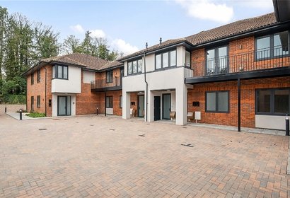 for sale wentworth court london 55079 - Gibbs Gillespie