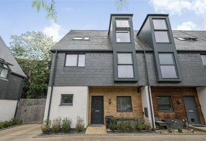 for sale partridge close london 55104 - Gibbs Gillespie