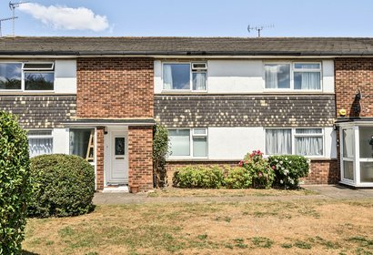 for sale hilliard road london 55282 - Gibbs Gillespie