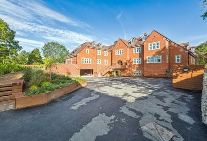 for sale birchwood house london 55295 - Gibbs Gillespie
